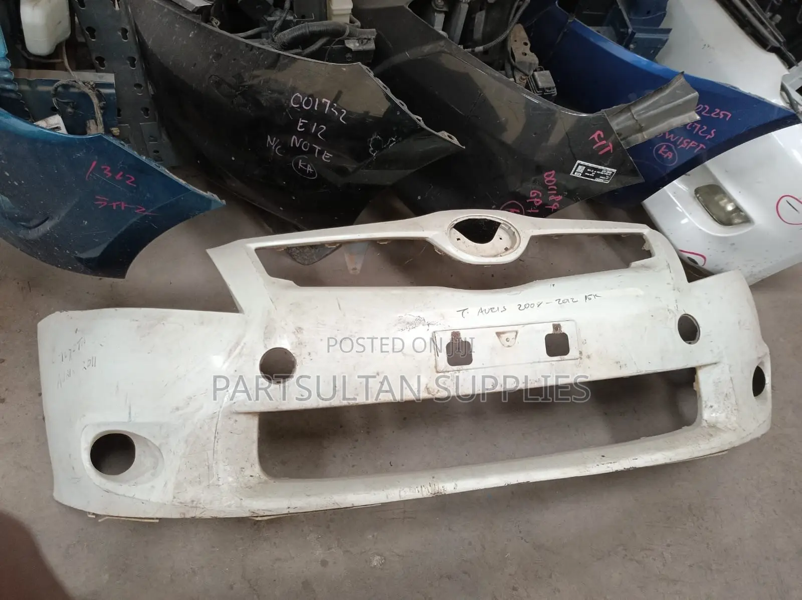 Front Bumper Toyota Auris 2008-2012