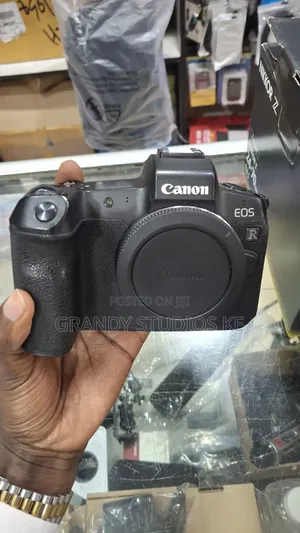 Canon EOS R - Body Only