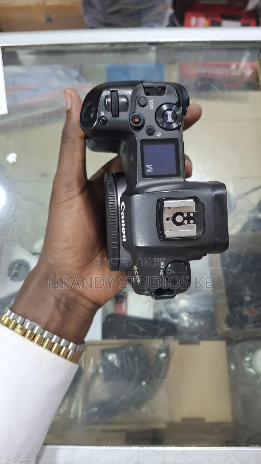 Canon EOS R - Body Only