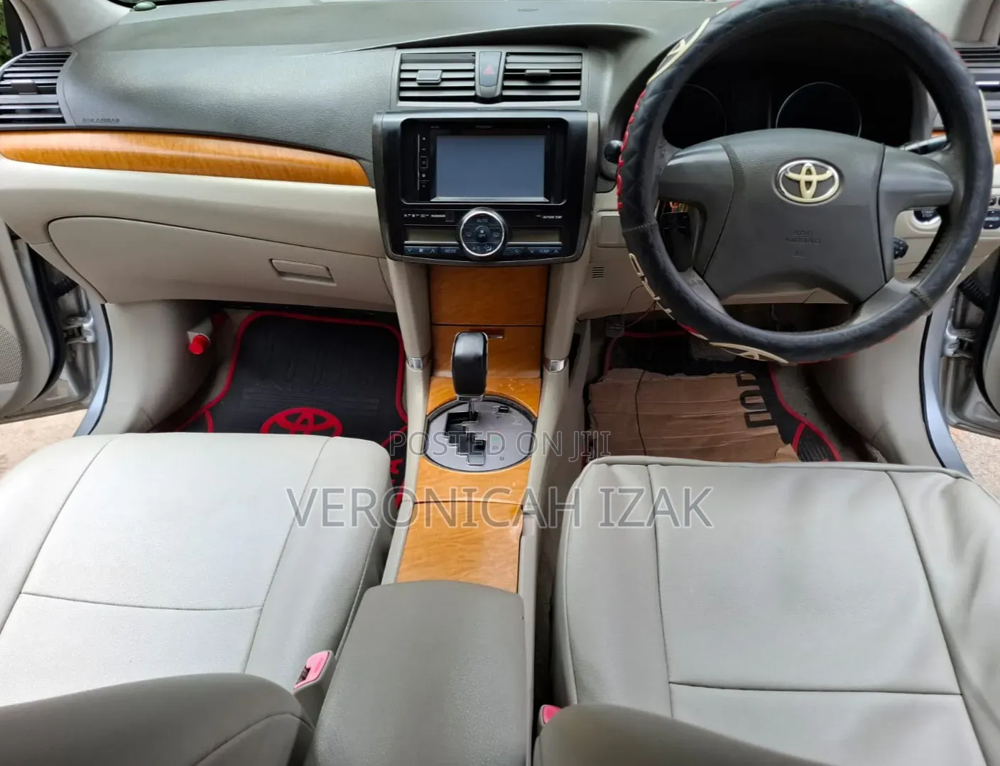 Toyota Premio 2010 Silver