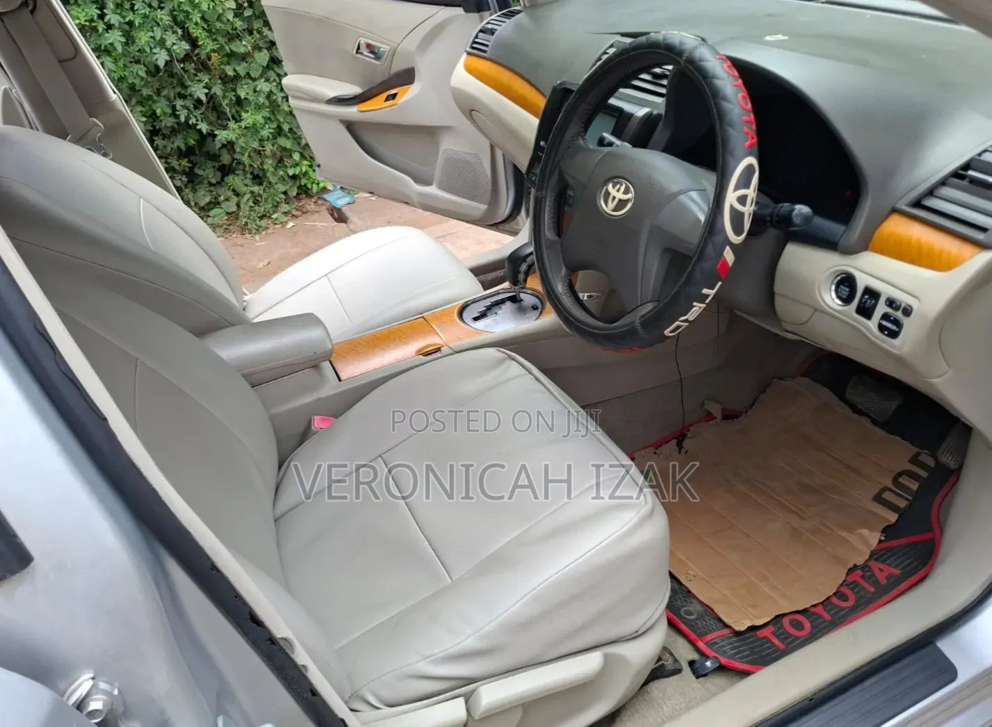 Toyota Premio 2010 Silver