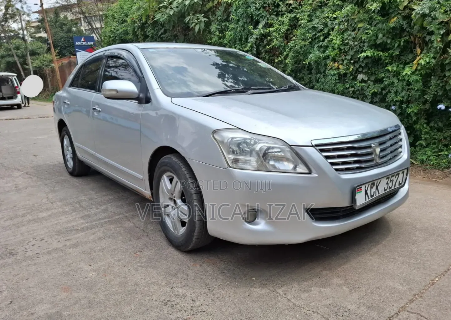 Toyota Premio 2010 Silver