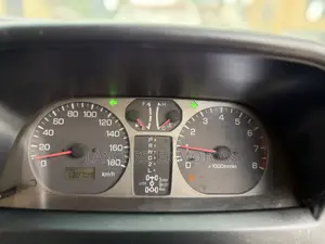 Mitsubishi Pajero IO 2000 Silver