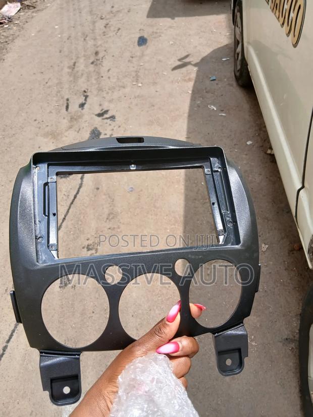 Mazda Demio Console/ Mazda Demio Radio Console Frame 9inch - thumbnail 2