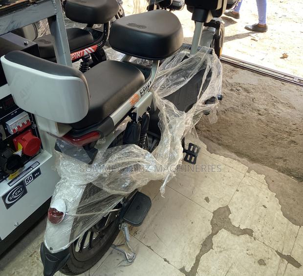 New Motorcycle 2025 Gray - thumbnail 3