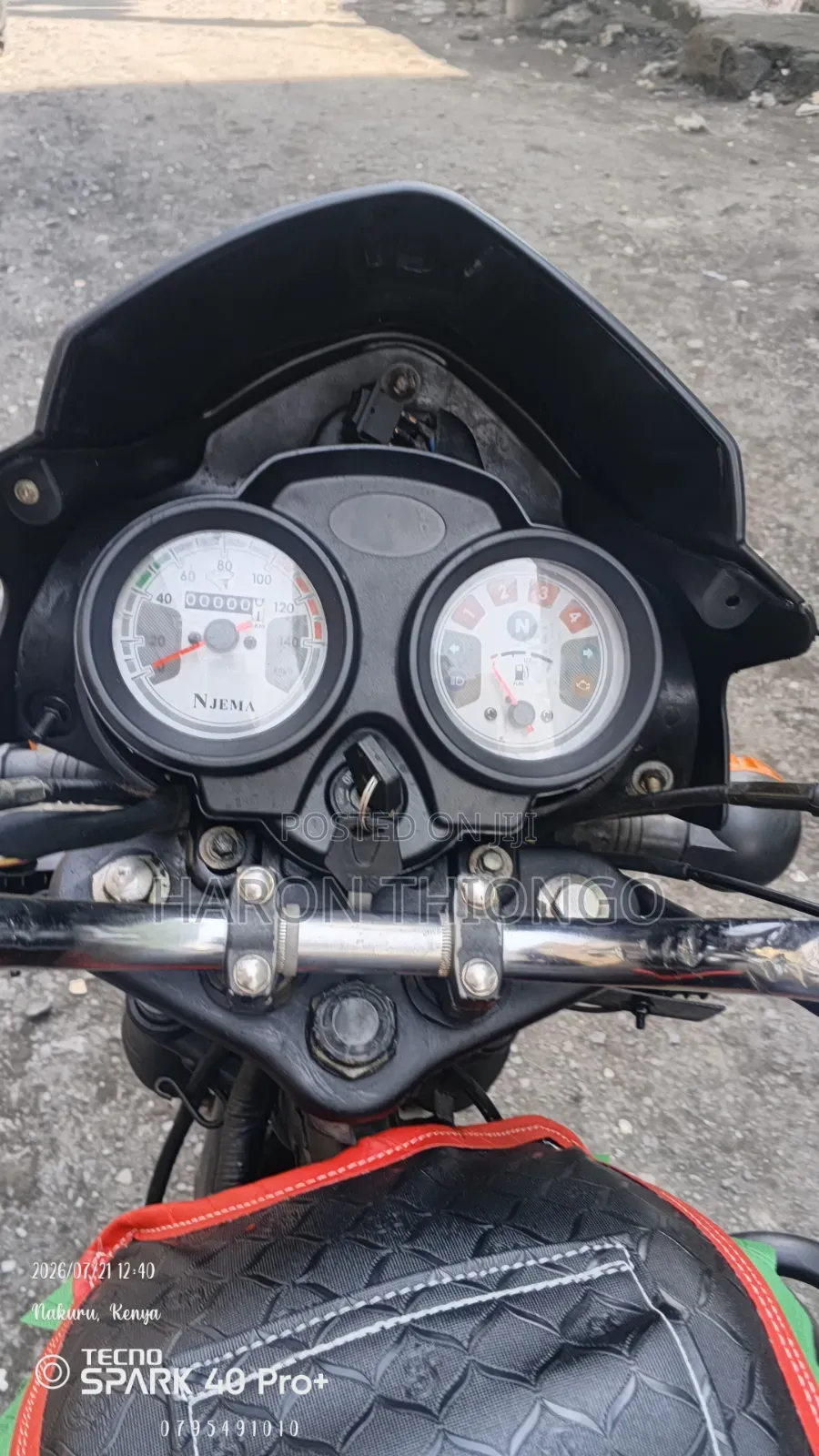 TVS HLX Plus ES 2025 Black