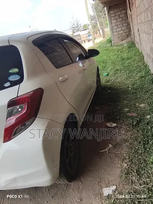 Toyota Vitz 2014 White
