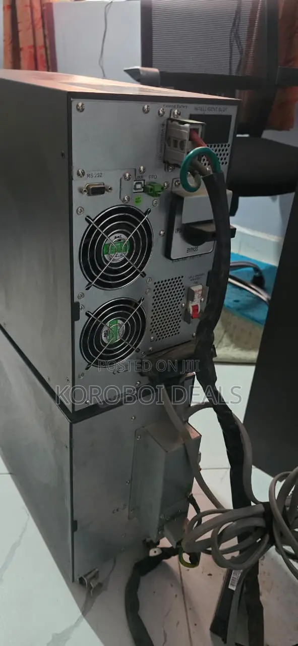 APC Easy Ups on-Line Srvpm6kil