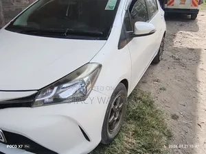 Toyota Vitz 2014 White
