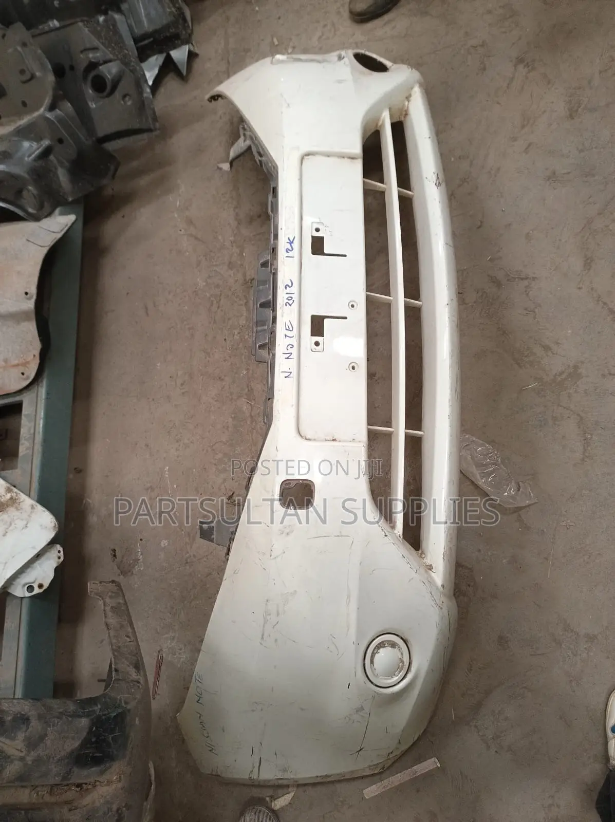 Front Bumper Nissan Note 2012