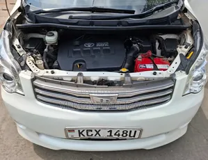 Toyota Noah 2013 White