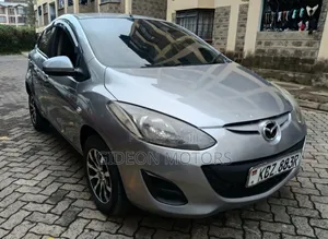 Mazda Demio 2012 Silver