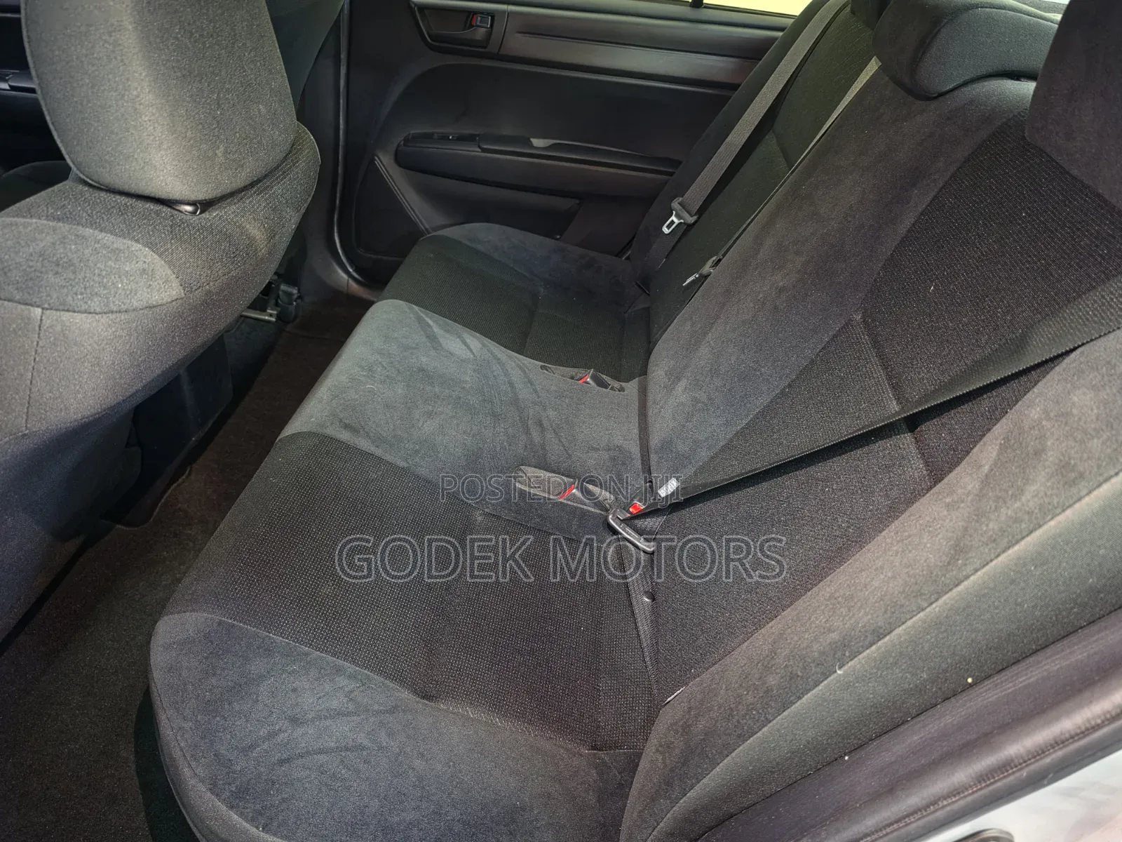 Toyota Axio 2019 Silver