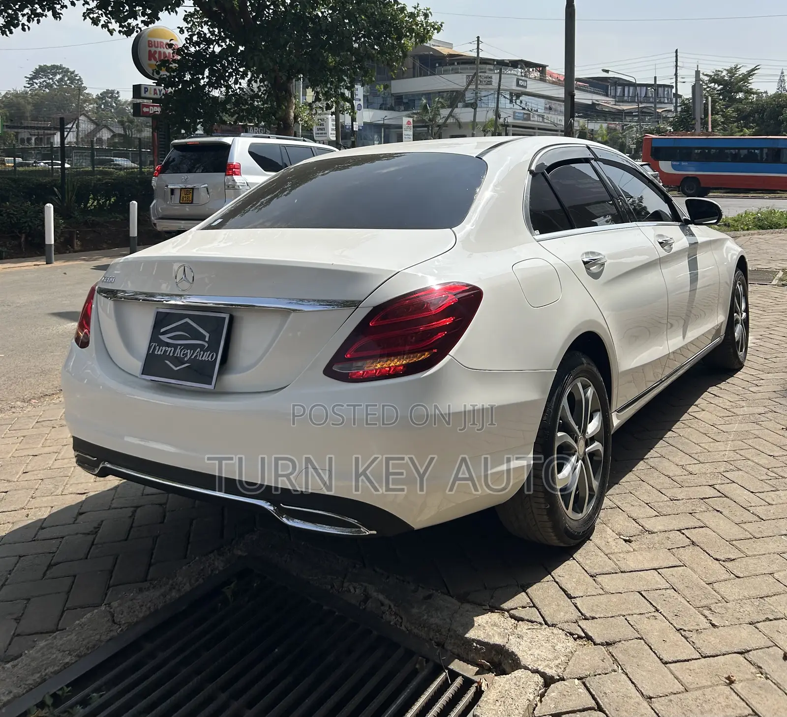 Mercedes-Benz C200 2017 White