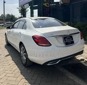 Mercedes-Benz C200 2017 White