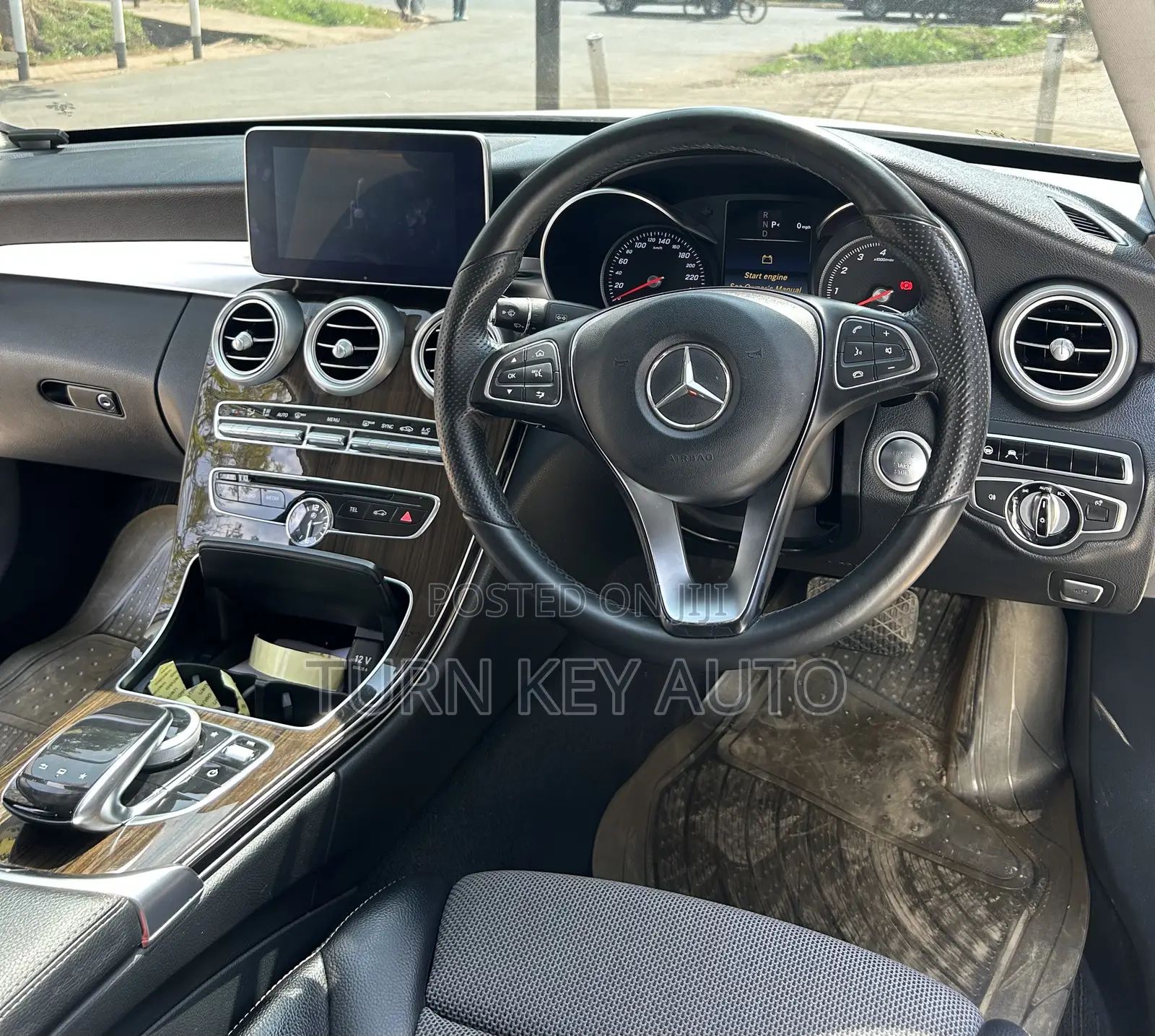 Mercedes-Benz C200 2017 White