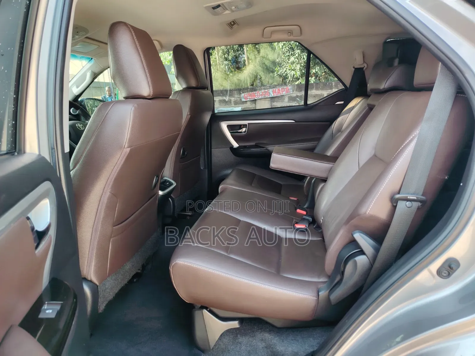 Toyota Fortuner 2019 Silver