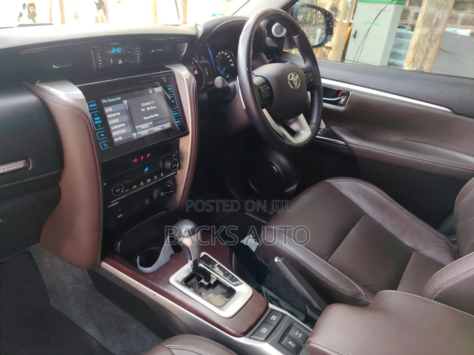 Toyota Fortuner 2019 Silver