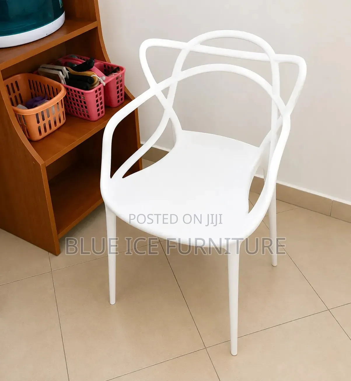 Modern Plastic White Dining Chair Restaurant Chair