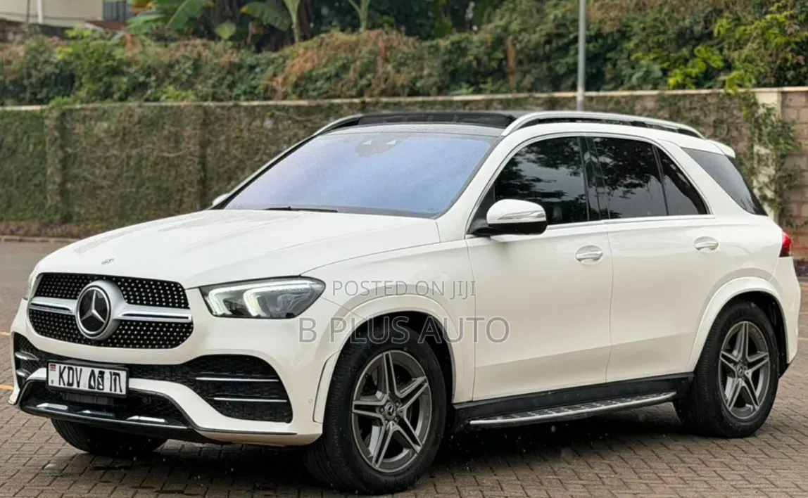 Mercedes-Benz GLE-Class 2019 White