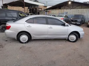 Toyota Premio 2005 Silver