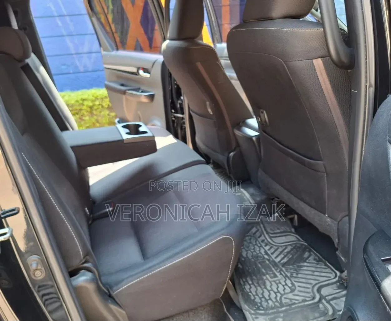 Toyota Hilux 2018 Black
