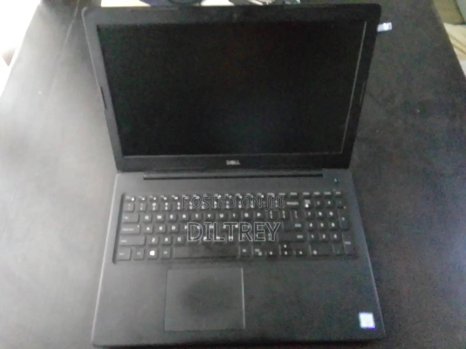 Laptop Dell Latitude 3590 4GB Intel Core i3 SSD 256GB