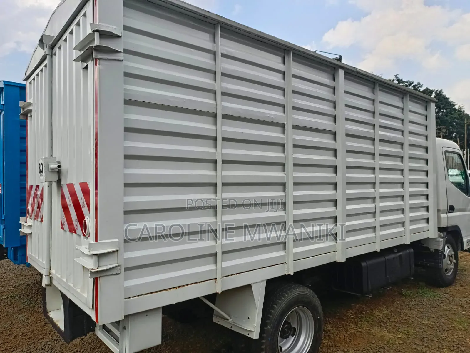 Mitsubishi Canter Fe84