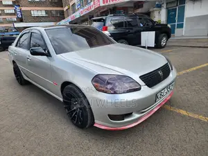 Toyota Mark II 2004 Silver