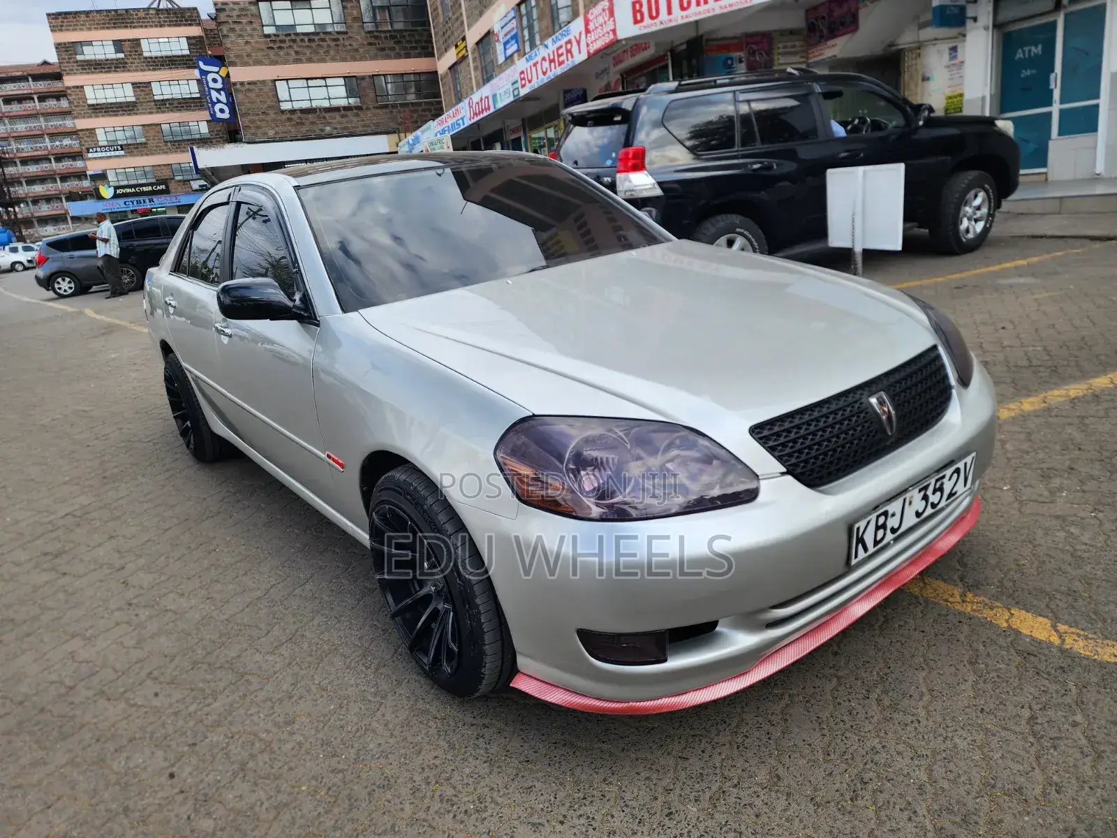 Toyota Mark II 2004 Silver