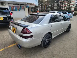 Toyota Mark II 2004 Silver