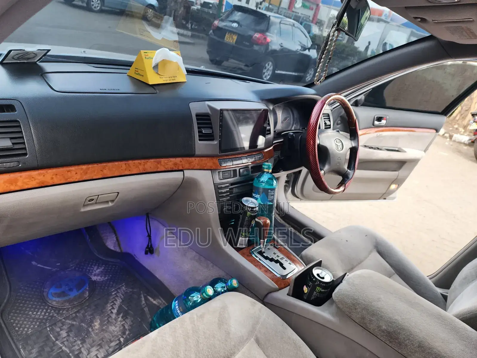 Toyota Mark II 2004 Silver
