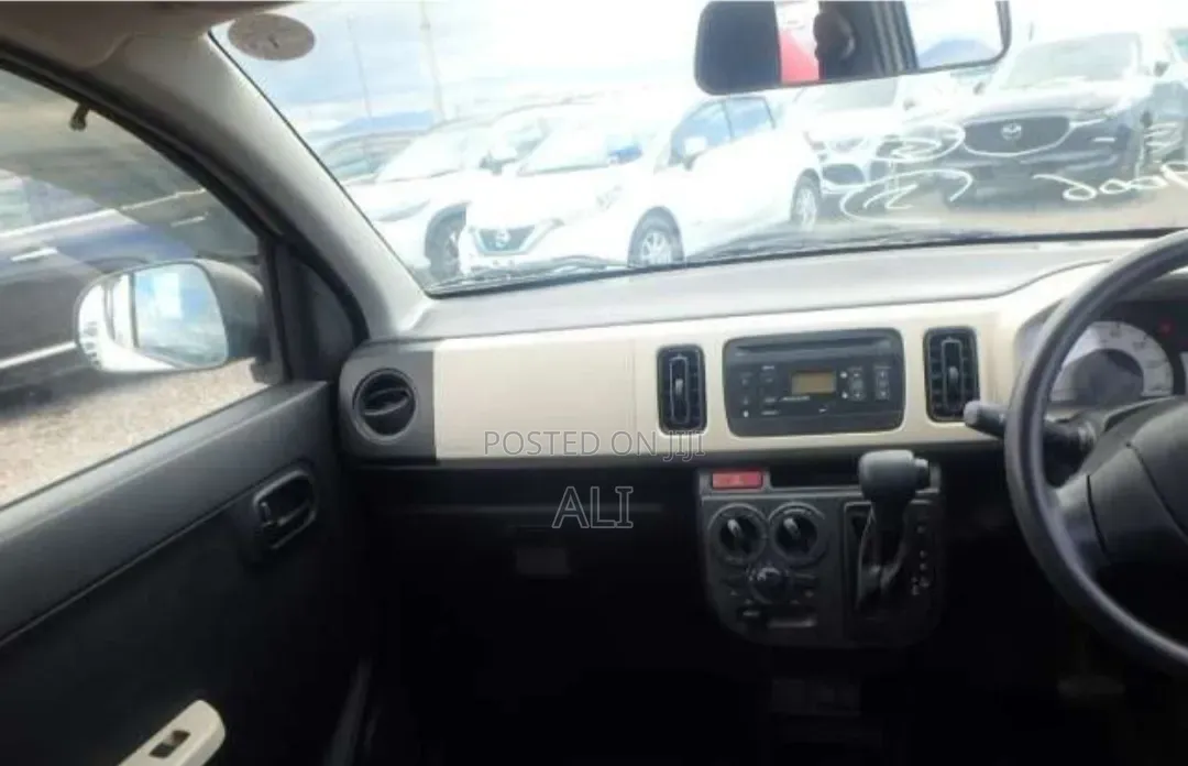 Suzuki Alto 2019 Beige