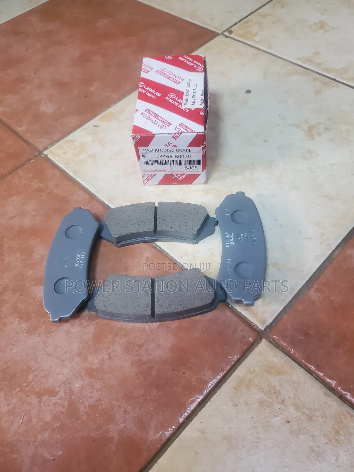 Toyota LC 80 / 100 Series Rear Brake Pad