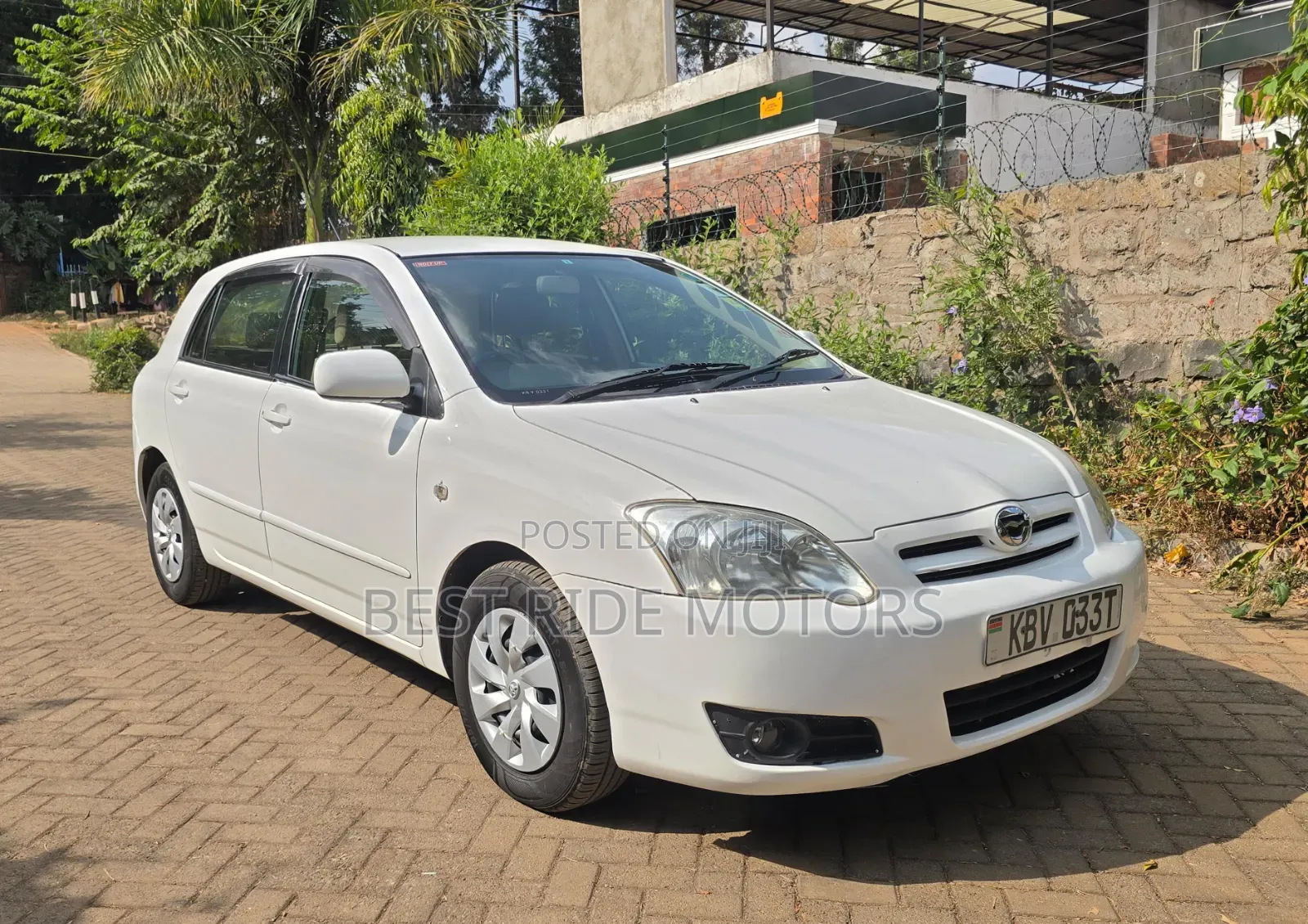 Toyota Corolla RunX 2006 White
