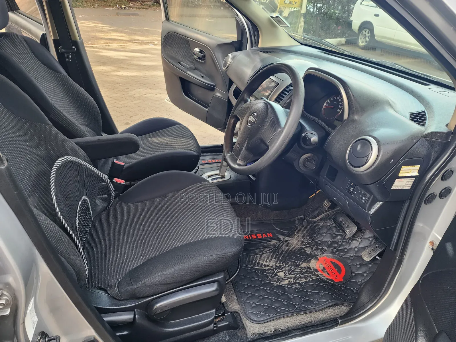 Nissan Note 2009 Silver