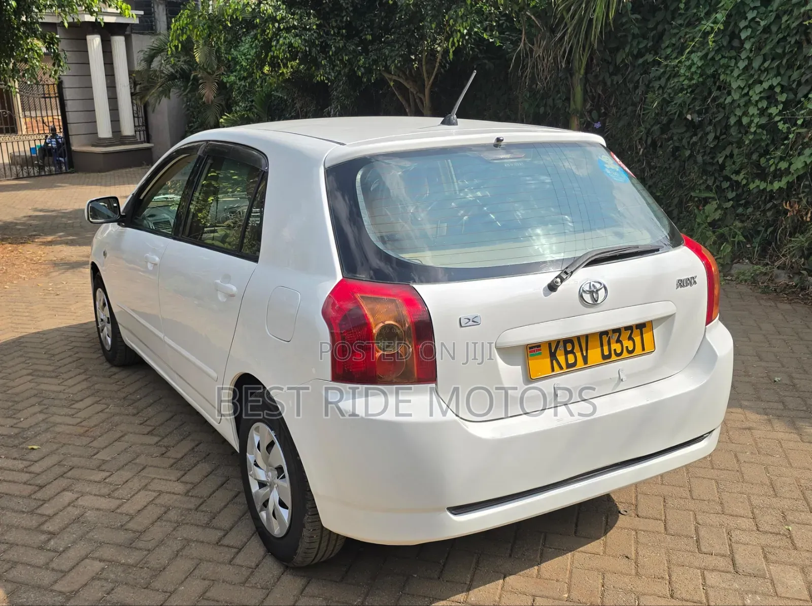Toyota Corolla RunX 2006 White