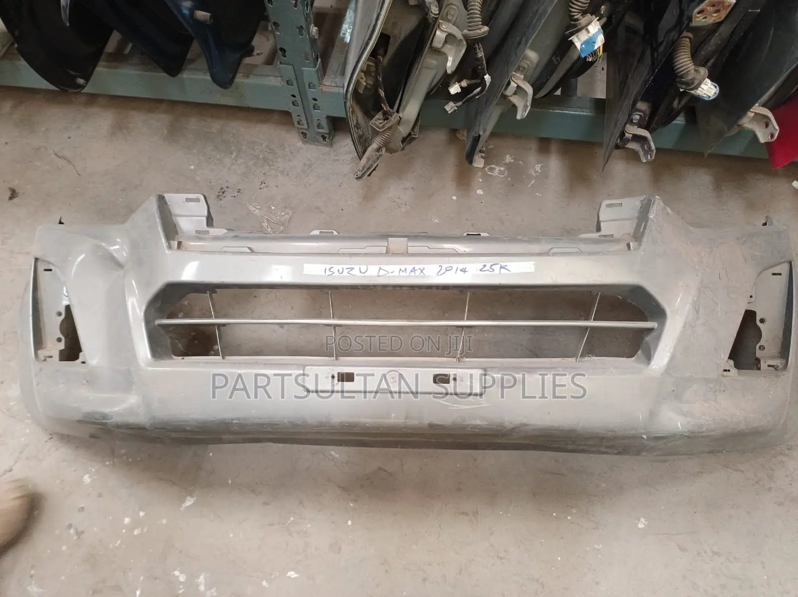 Front Bumper Isuzu D-Max 2014