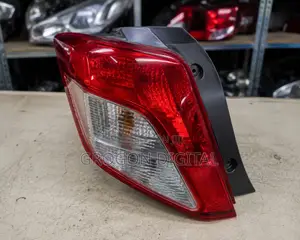 Toyota Vitz 2015 Genuine Ex-Japan Tail Light