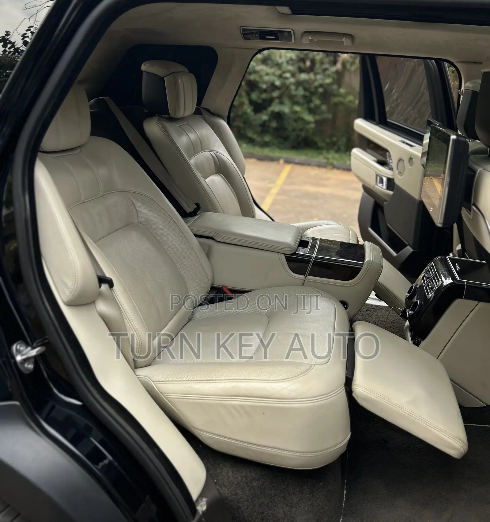 Land Rover Range Rover Vogue 2018 Black
