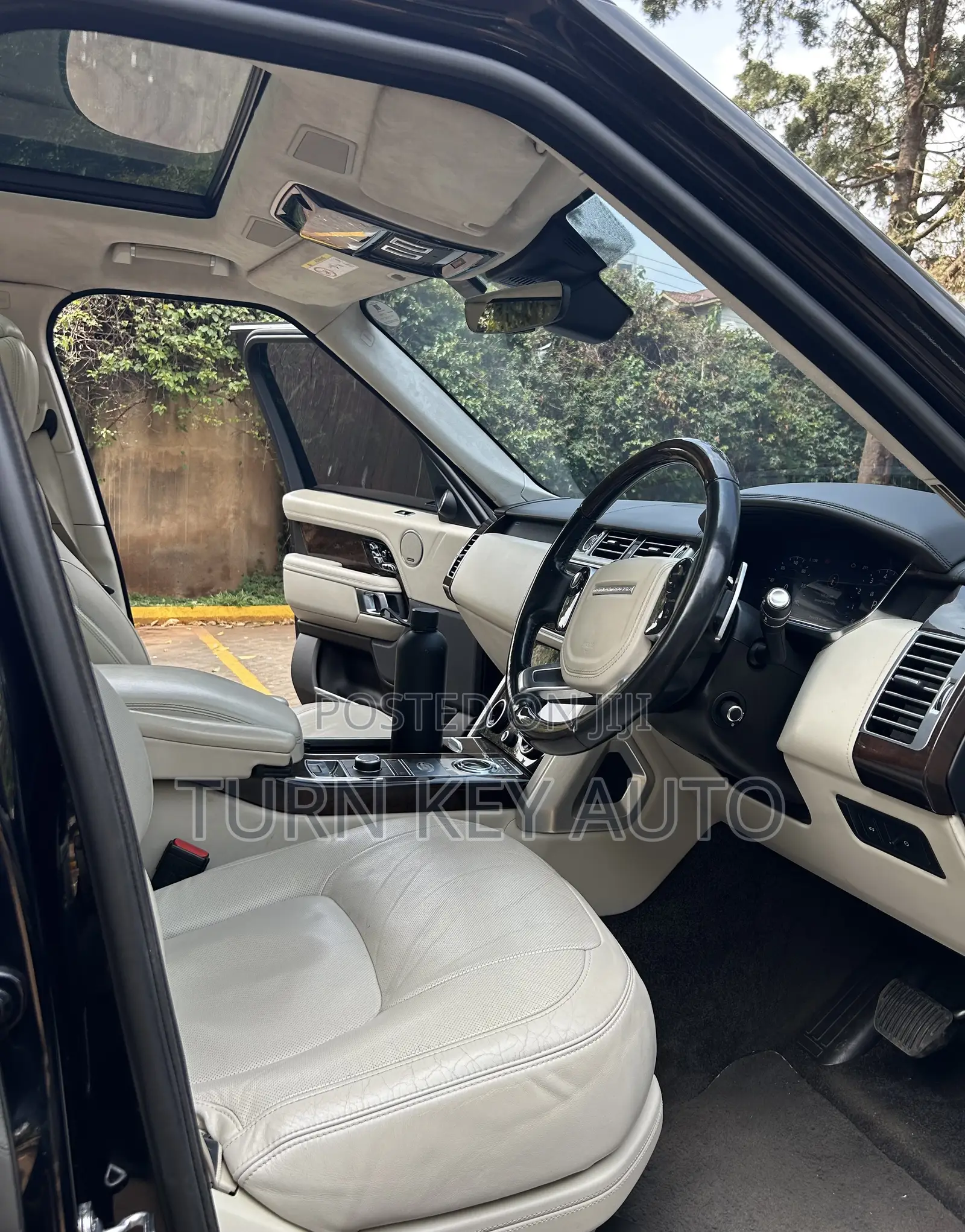 Land Rover Range Rover Vogue 2018 Black
