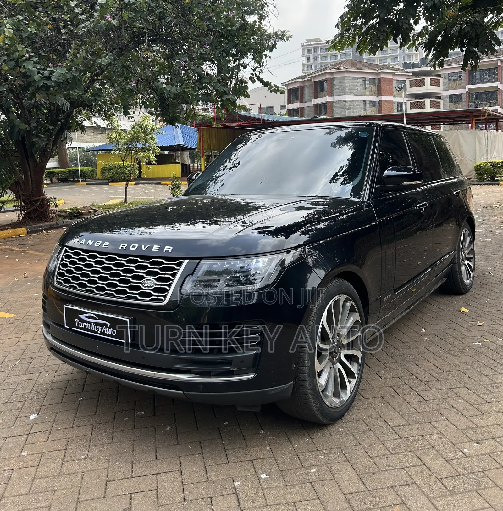 Land Rover Range Rover Vogue 2018 Black