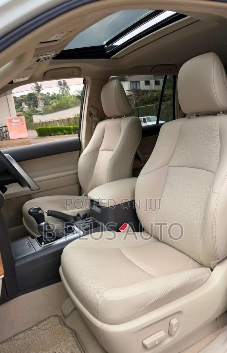 Toyota Land Cruiser Prado 2020 Pearl