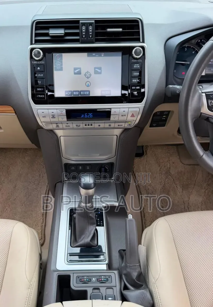 Toyota Land Cruiser Prado 2020 Pearl