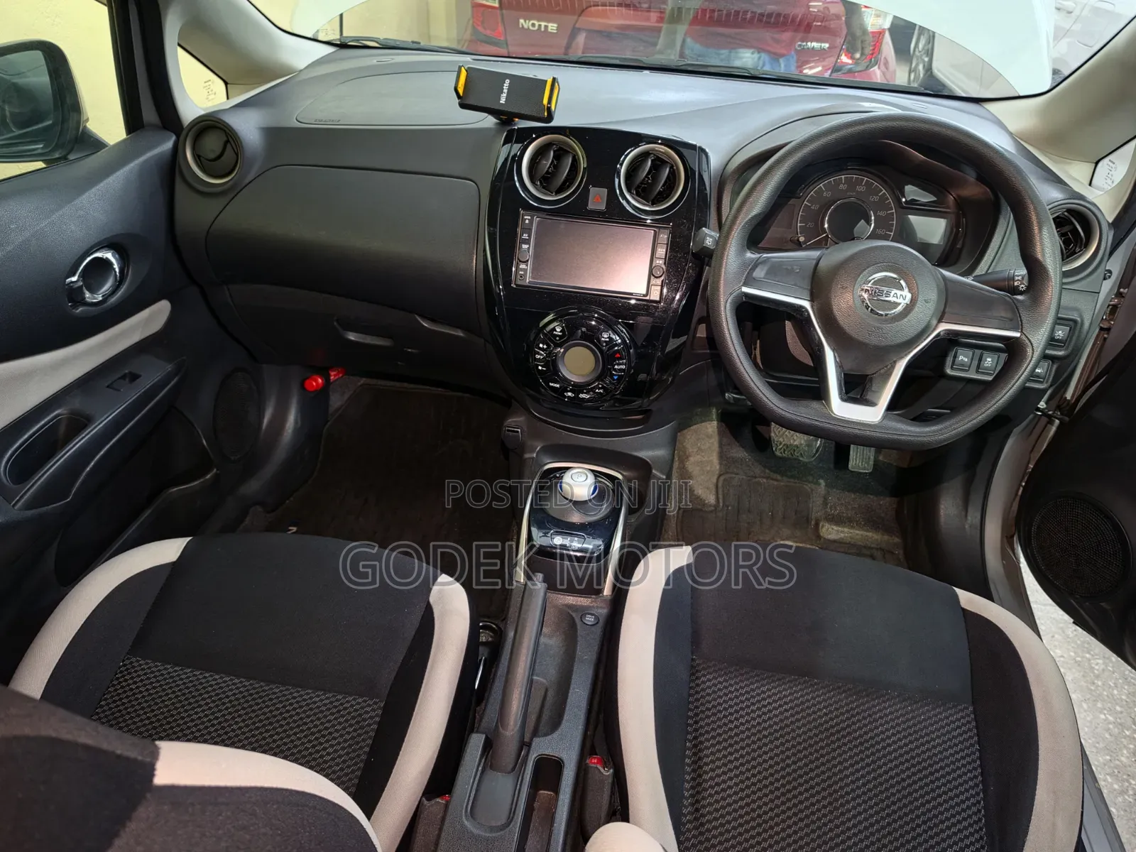 Nissan Note 2019 Silver