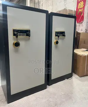 Office Safe : 110KGs Modern Office Safe