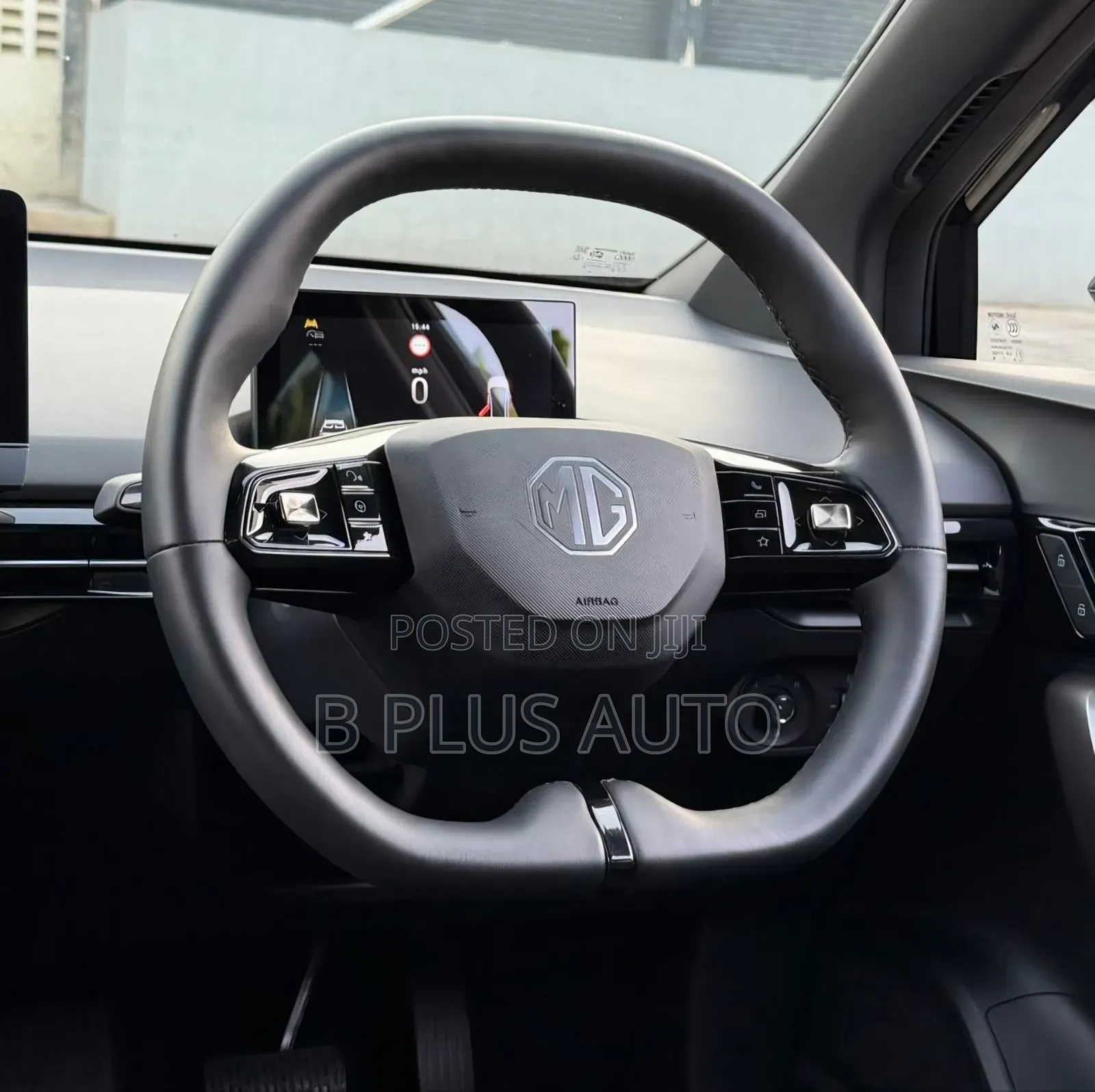MG MG4 EV 2022 Black