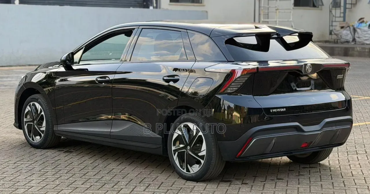 MG MG4 EV 2022 Black