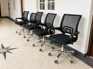 Adjustable Swivel Office Mesh Chair