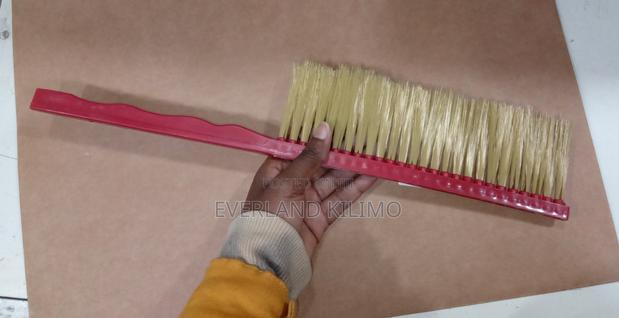 Soft Bristle Bee Brush - main view